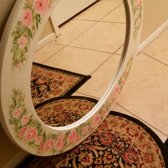 Mirror and Panels Decor🌹 - Picture 2 of 3